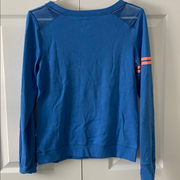 crew neck sweatshirt - Picture 2 of 6